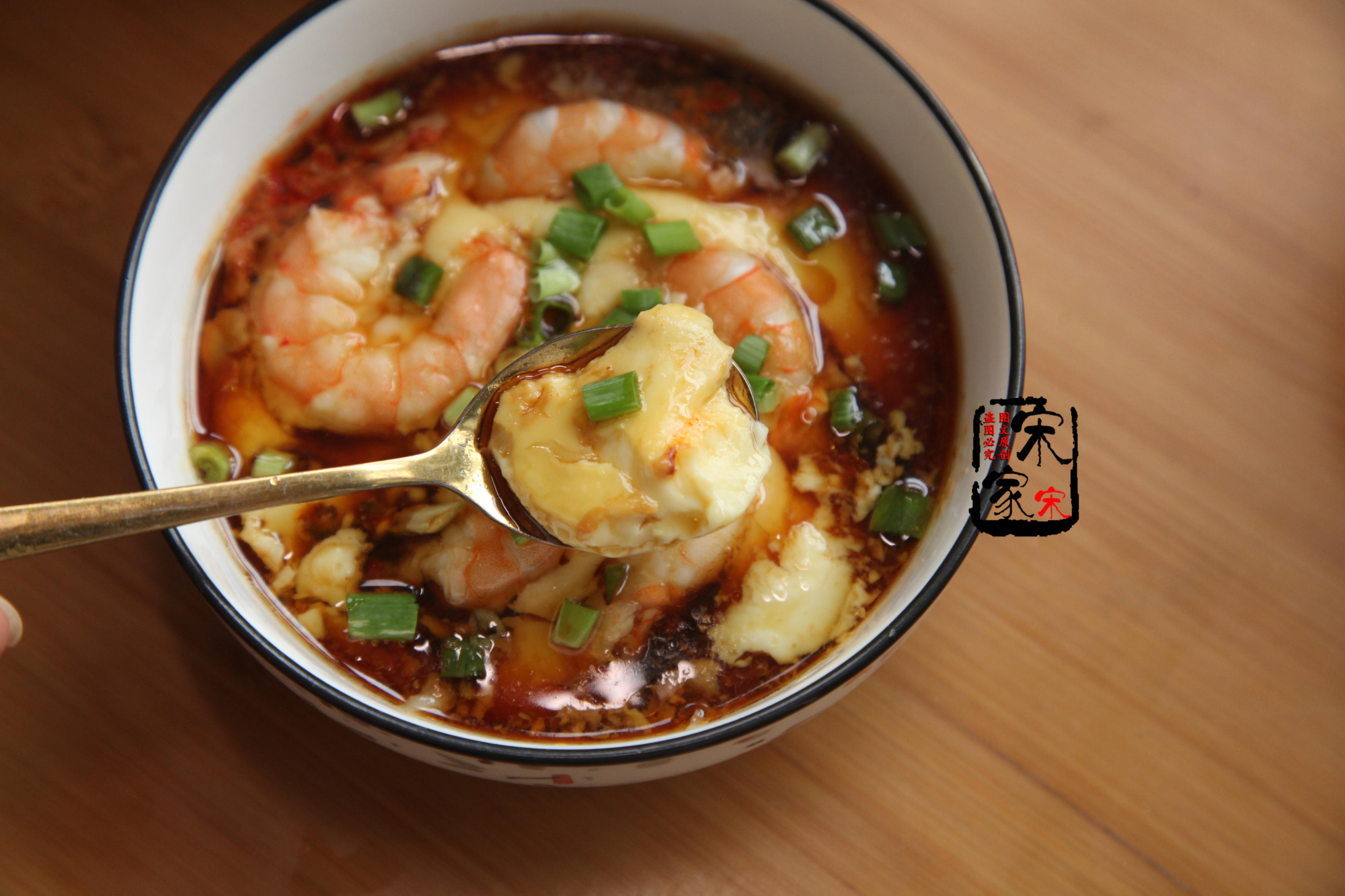 好吃嫩滑的水蛋,蒸水蛋怎么才能又滑又嫩没有蜂窝