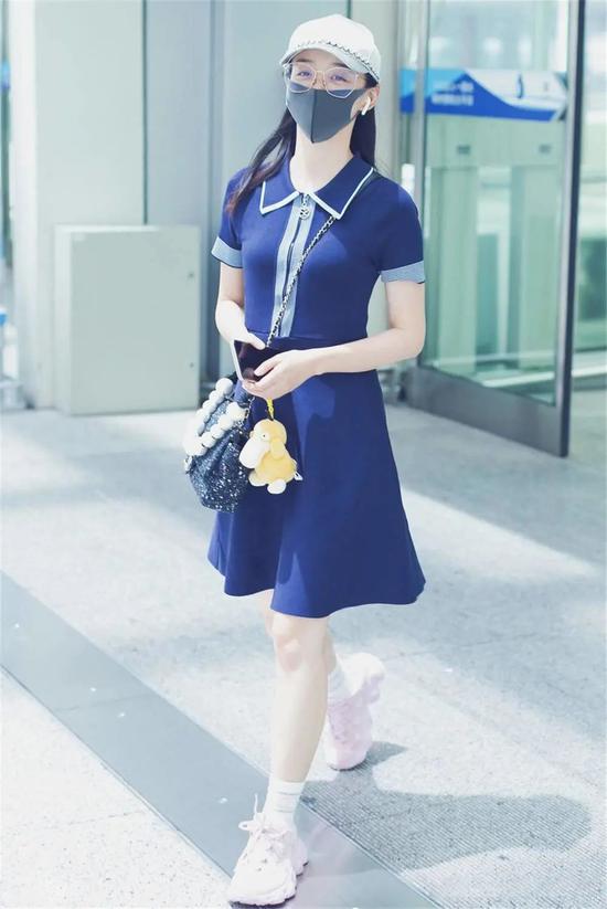 如何打破冬季穿搭的沉闷感,夏天怎么穿衣打破平庸感