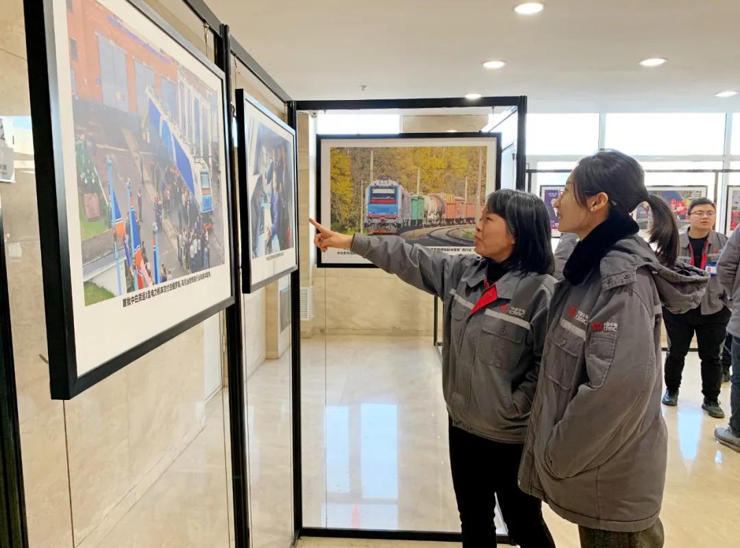 中国与白俄,13年中国中车