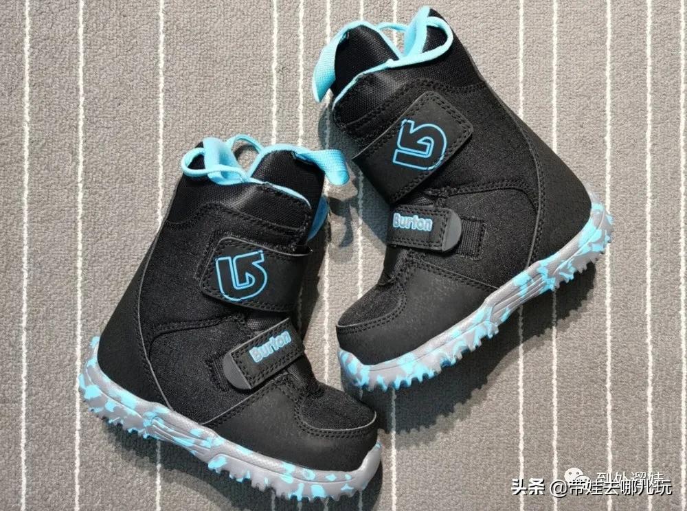 带娃滑雪穿什么,亲子滑雪装备