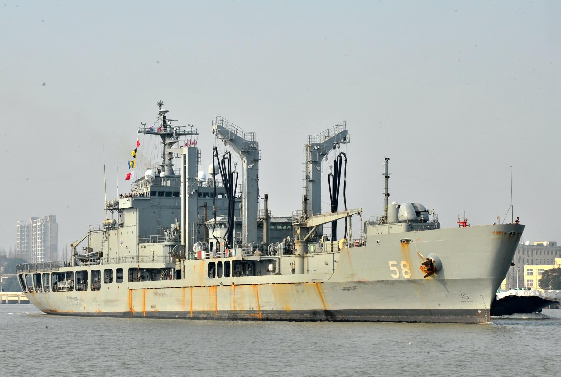 韩国万吨级补给舰,韩国海军综合补给舰