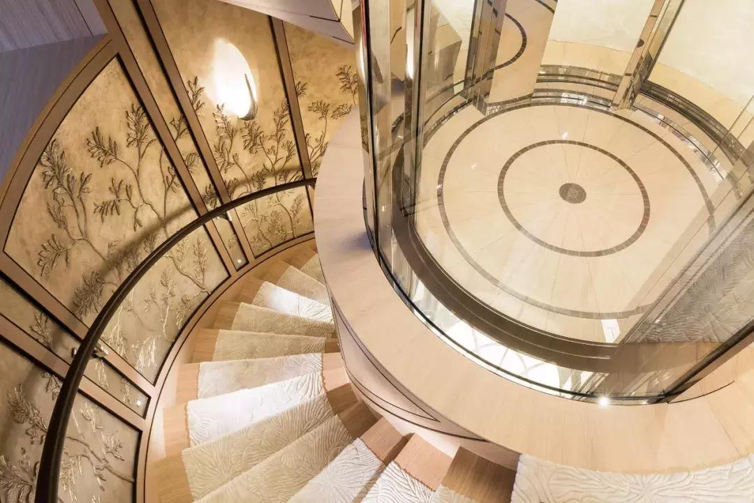 最豪华游艇别墅,一艘超级游艇多少钱