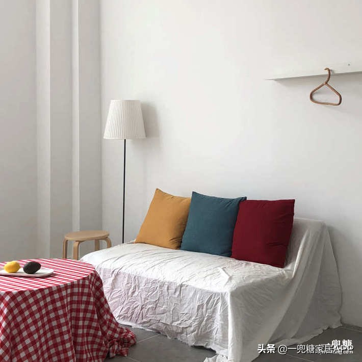 广州400平破败厂房,被90后姑娘“整容”后,美到不像话!