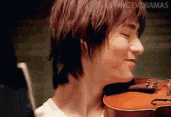 现在的小鲜肉越来越娘,为什么男孩越长越像妈妈