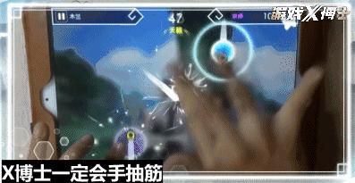 小学生开学后，腾讯瞄上了女玩家的钱包，出了一款男色美食游戏