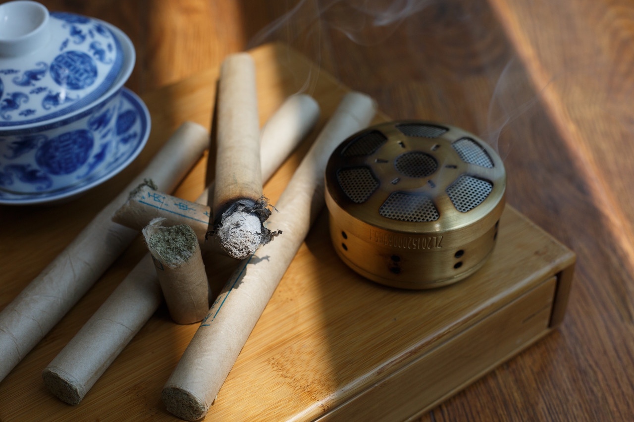 内分泌失调女性怎么调理吃什么药,女性内分泌失调满脸爆痘怎么调理