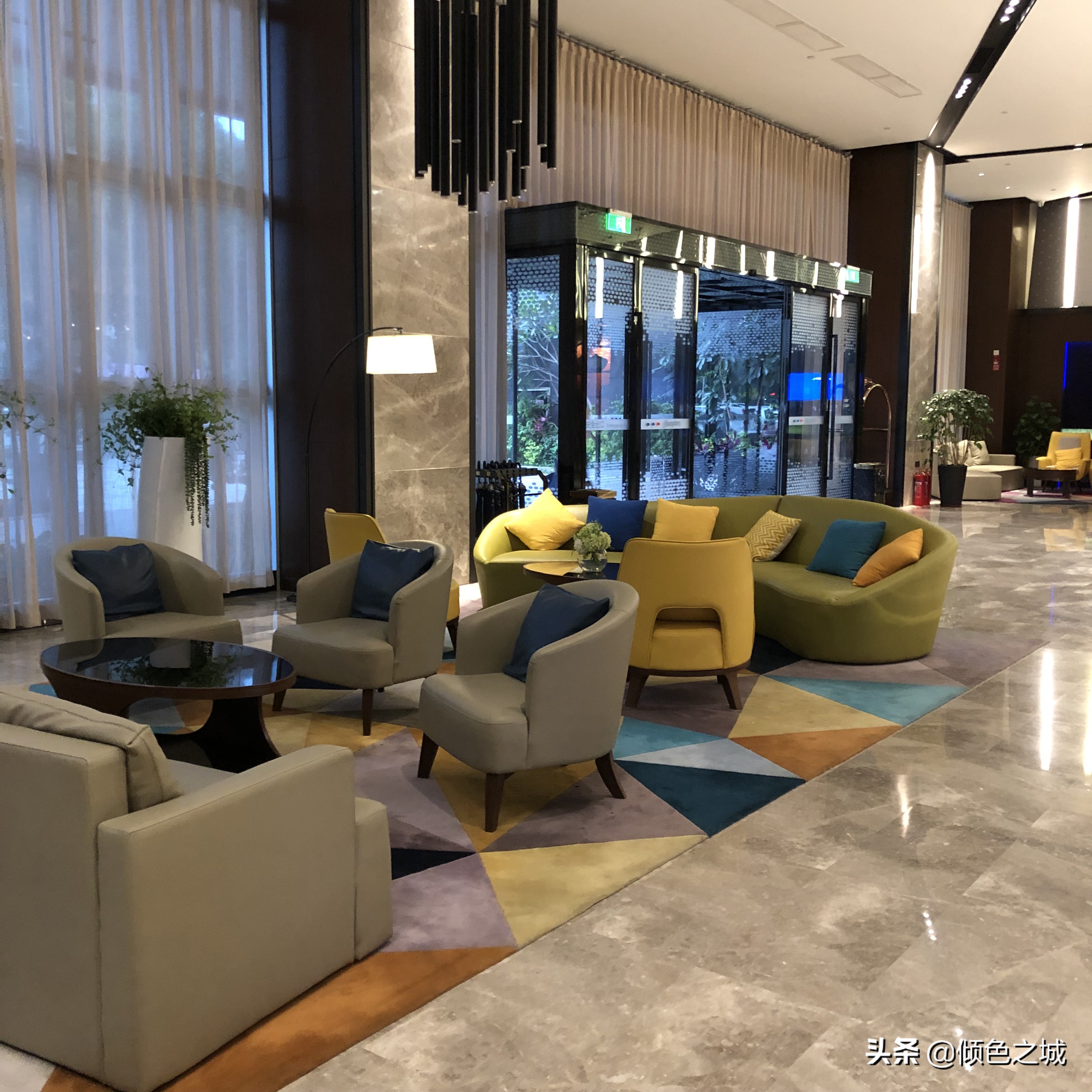 入住厦门宾馆,厦门希尔顿欢朋酒店房间