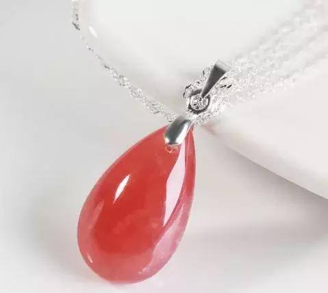 女人购上珠宝才是最正确的,女人买珠宝败家