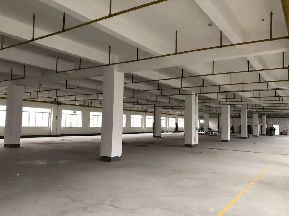 央视新闻联播比亚迪口罩,五菱口罩上央视新闻联播