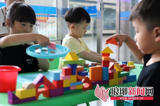 临沂火车站母婴候车室怎样进,临沂母婴休息室