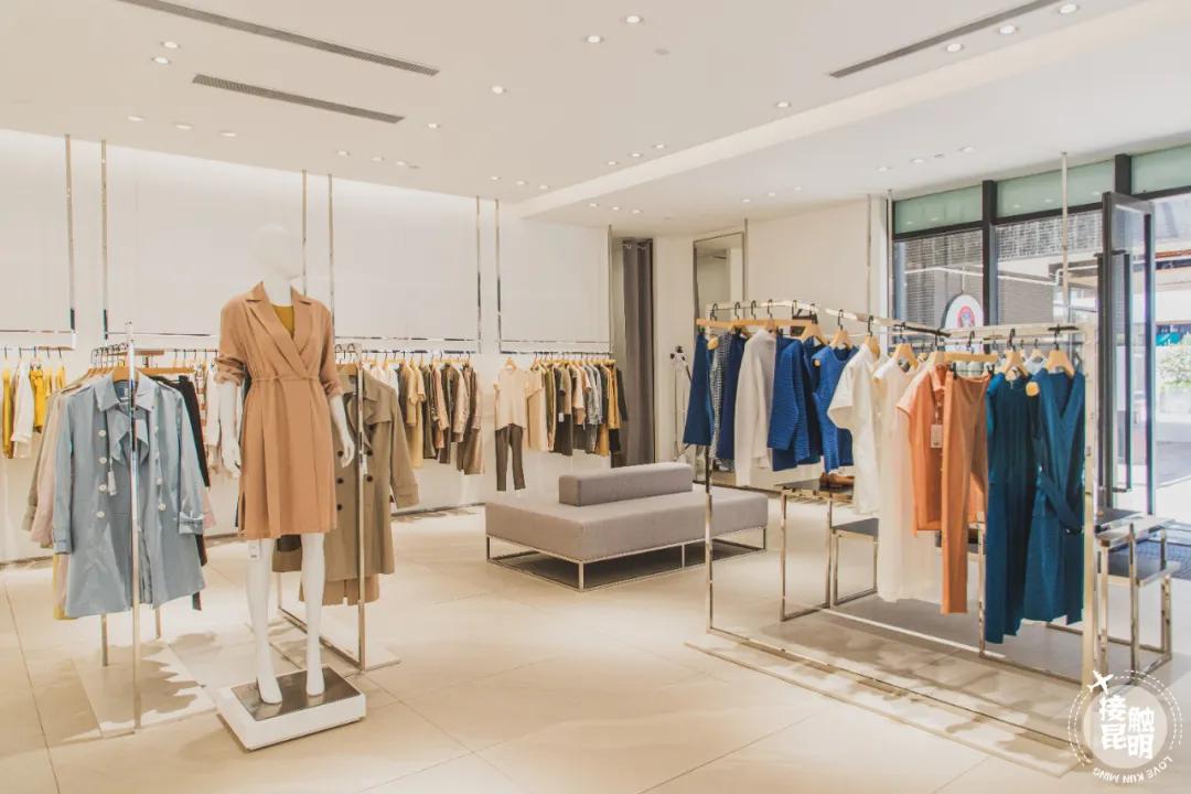 昆明人是如何释放爱意的?看到第一个我就柠檬了