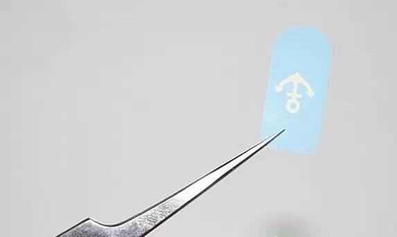 简单几步巧用美甲贴,简单几步自制美甲贴