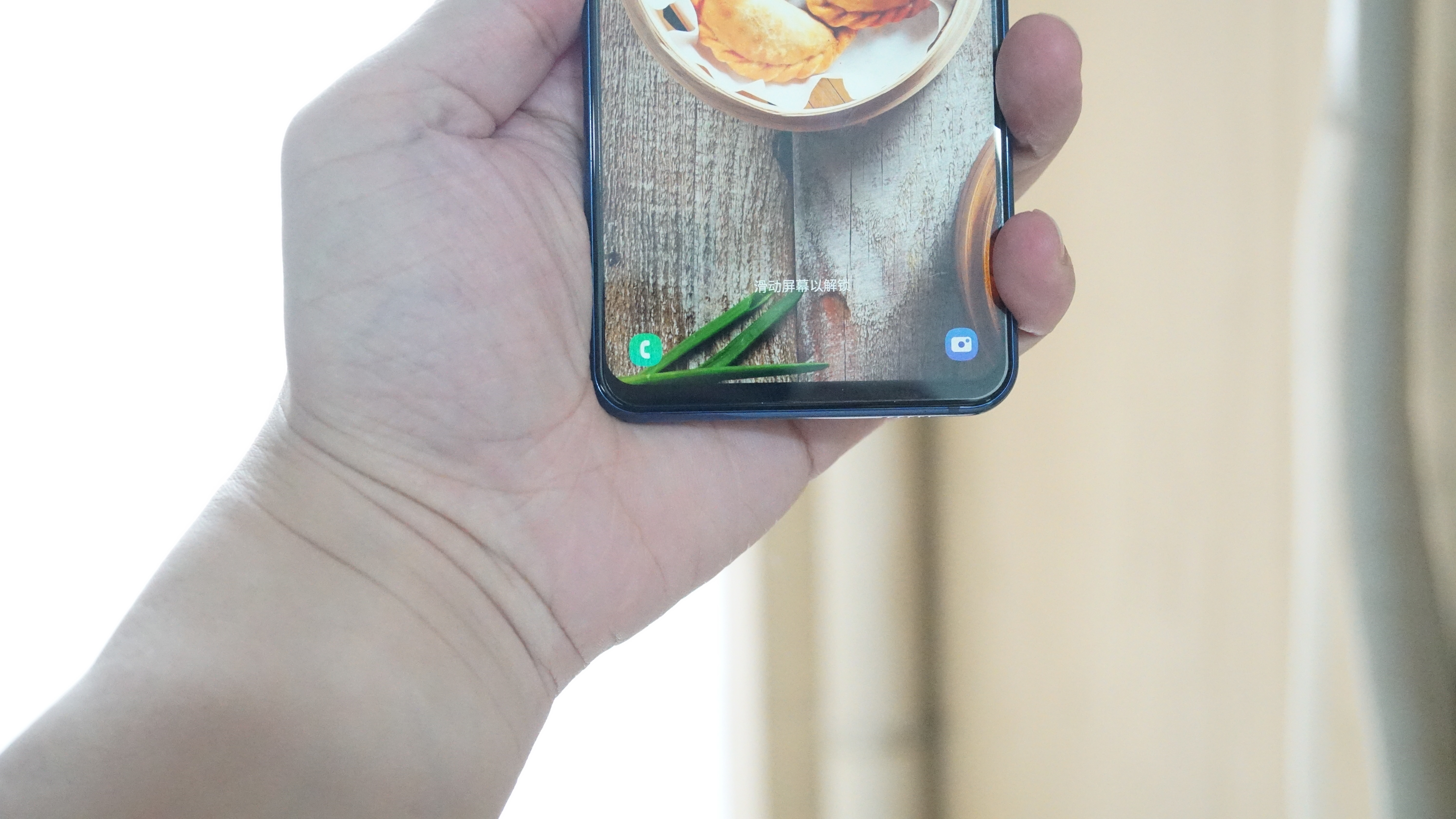 galaxya8s全面评测,三星a8s深度体验