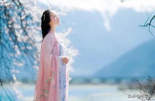 诗经中用桃寓意爱情,诗经中的绝美情诗