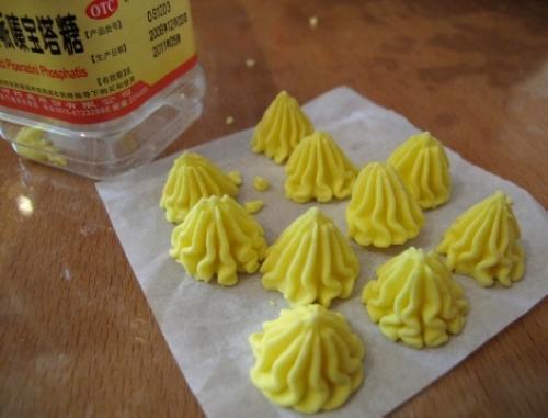 孩子晚上睡觉总是感觉有东西,小孩晚上睡觉说有虫子怎么回事