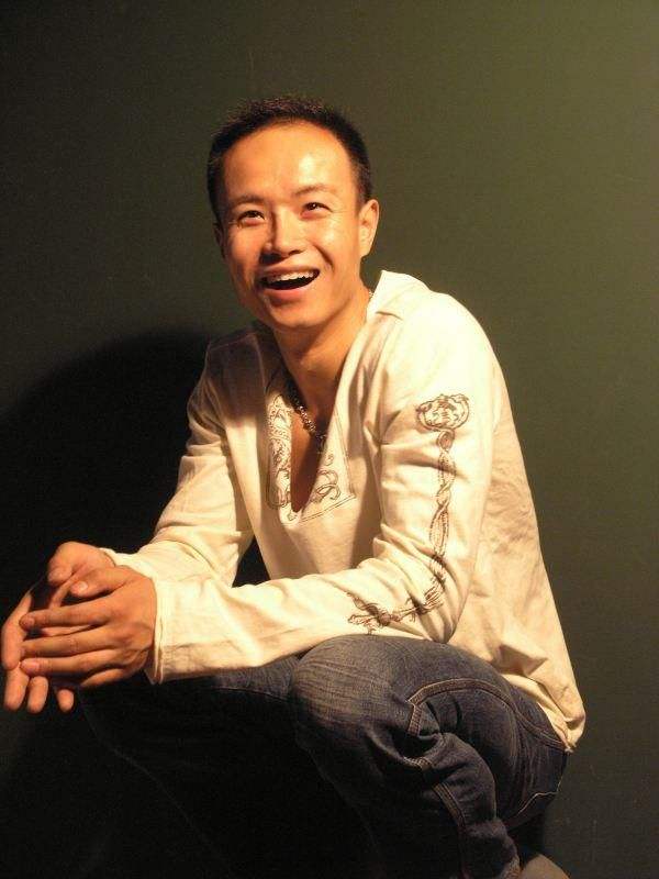 人生导师乐嘉为什么最后沦落出家,乐嘉为什么沦落街头卖艺