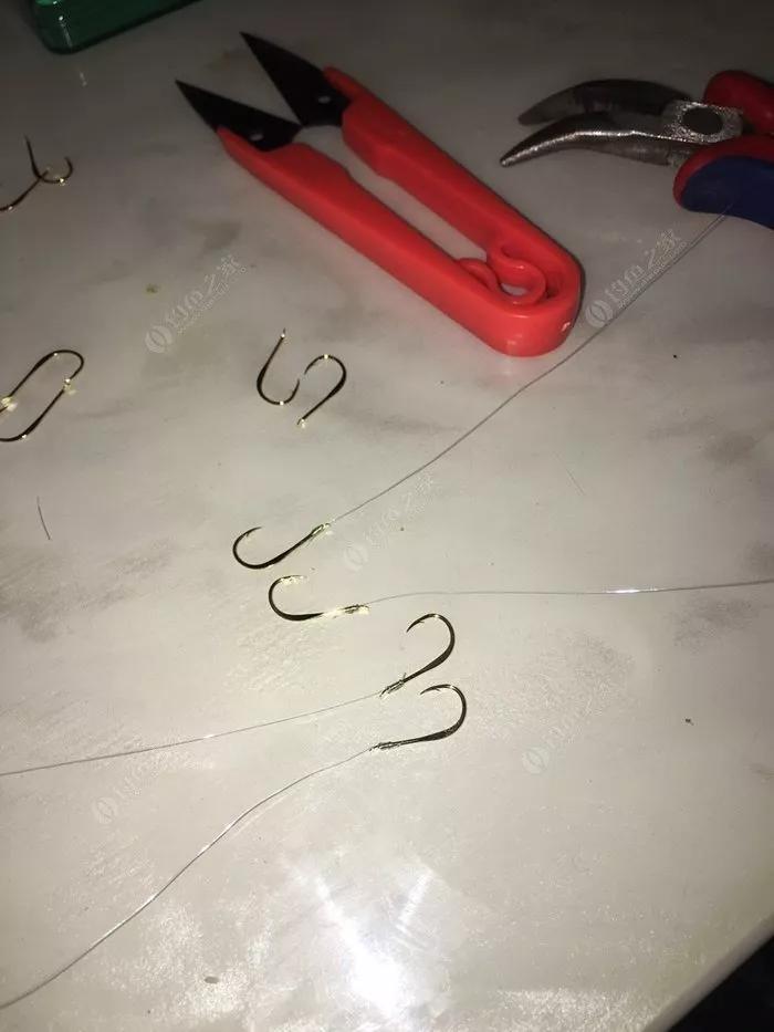 渔具怎么绑钩视频教程,渔具店用哪种绑钩方法最快