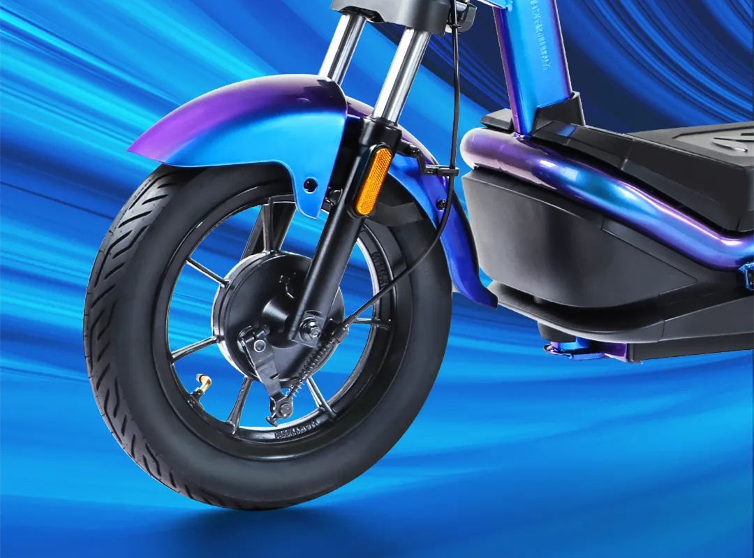 雅迪续航能力最强的电动车,雅迪电动车2022新款国标石墨电池