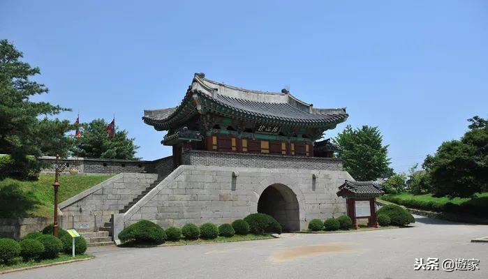 飞机转机停留8个小时去旅游,机场变景点转场