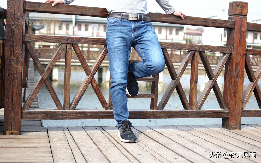 小米有品棉花史密斯：十五间来首次穿牛仔裤，这回感觉终于对了