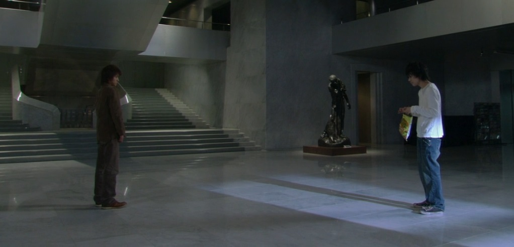 一部非常精彩的悬疑犯罪推理电影《死亡笔记1》推荐给大家