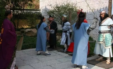 为何要踏看路道，不许在霄汉中行？唐僧穷历异邦背后有何秘密？