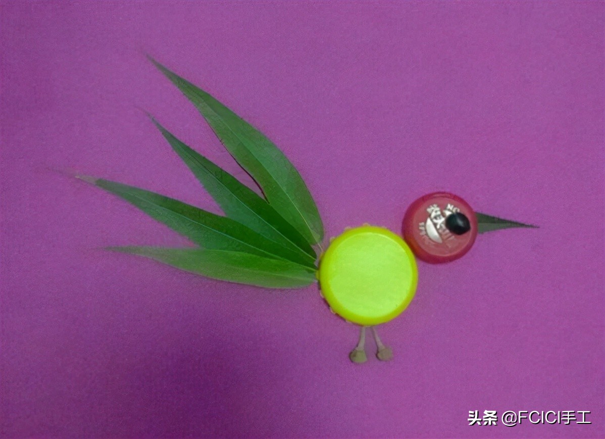 秋天落叶拼成的动物,树叶创意手工动物