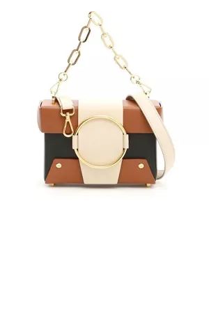 一年买两个包,一年买2个包正常吗