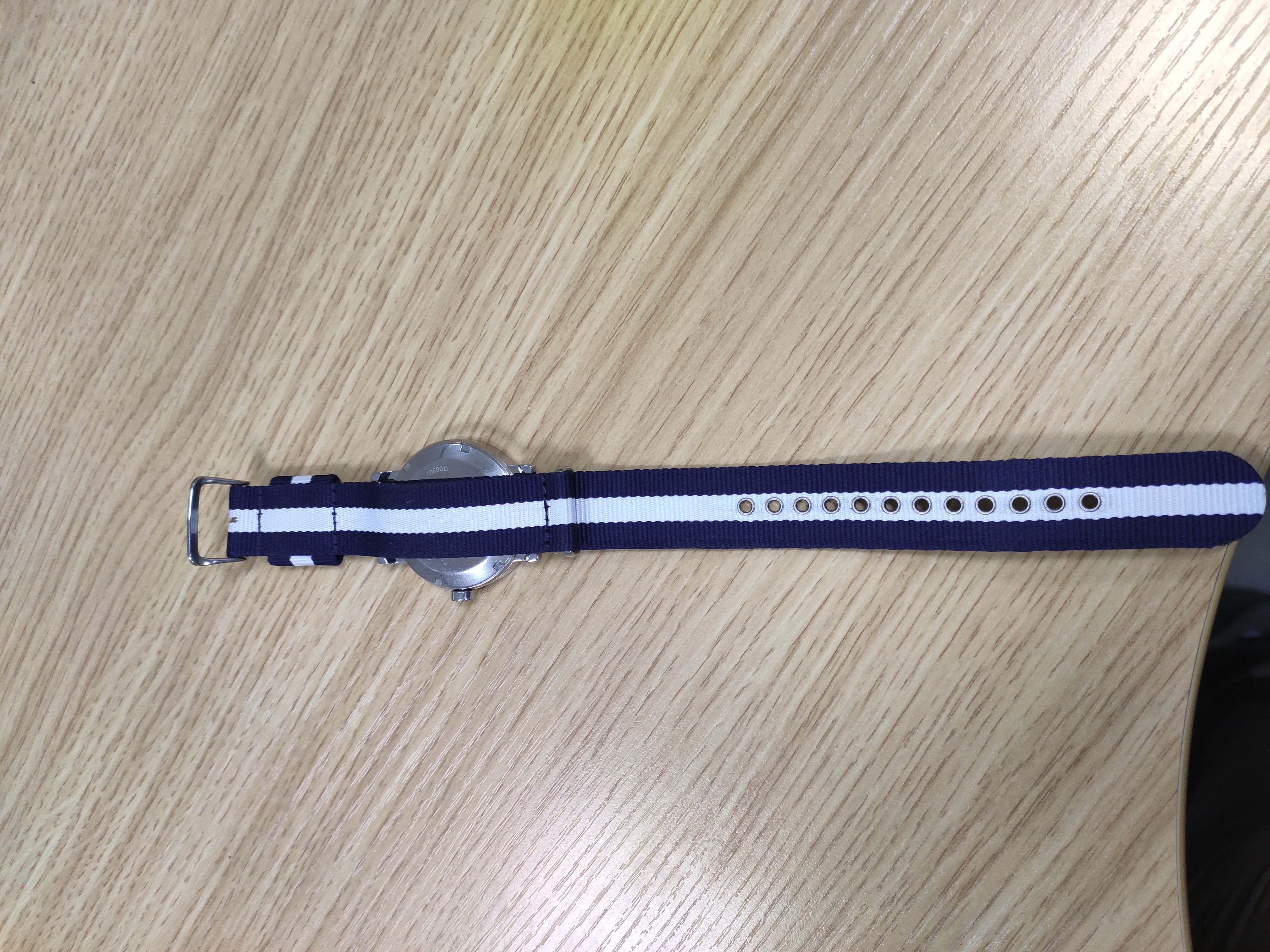 野狼机械表对比海鸥机械表,西铁城机械表和海鸥机械表哪个好