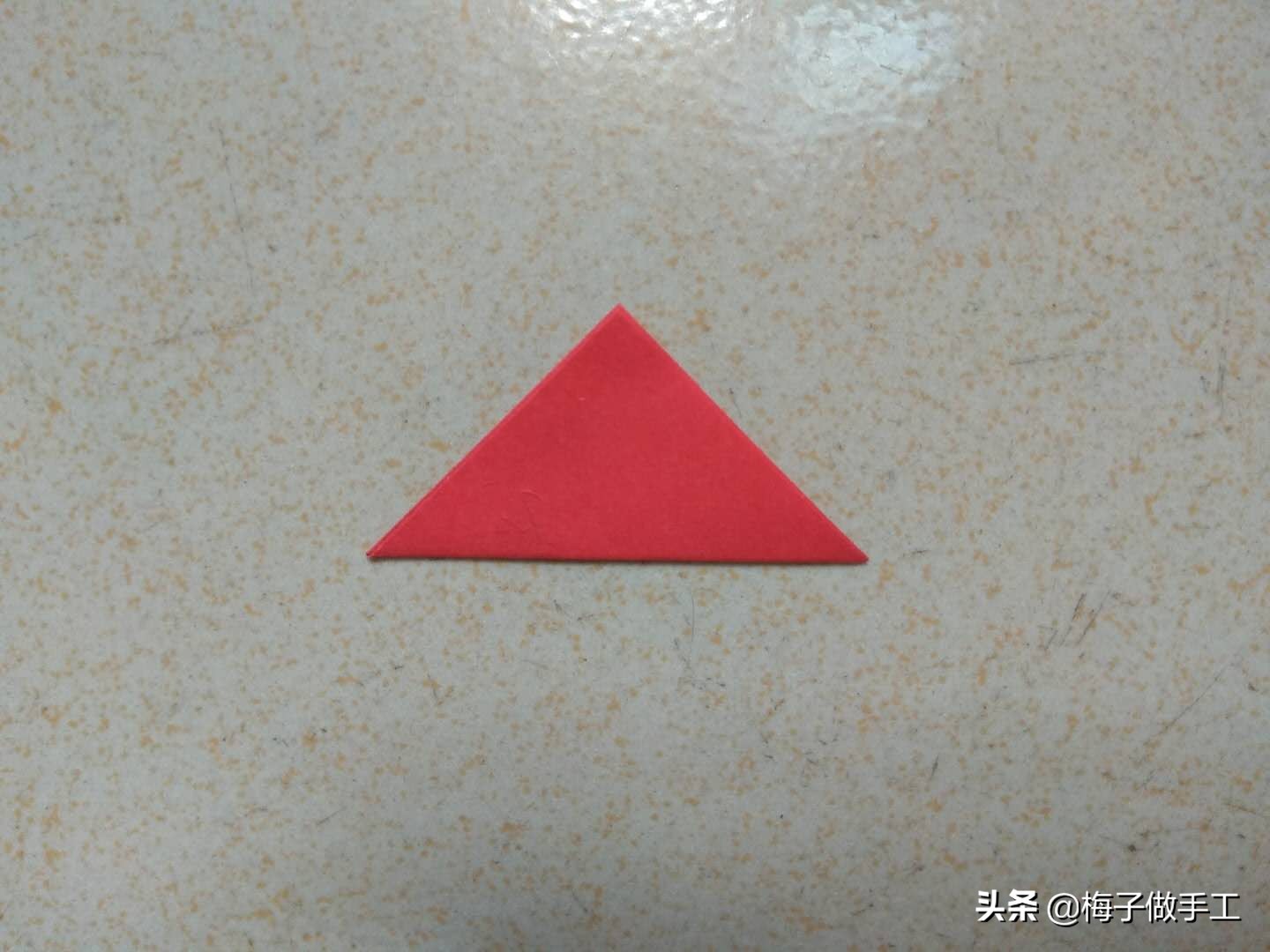 520情人节折纸玫瑰花图文,七夕专题纸玫瑰折纸教程