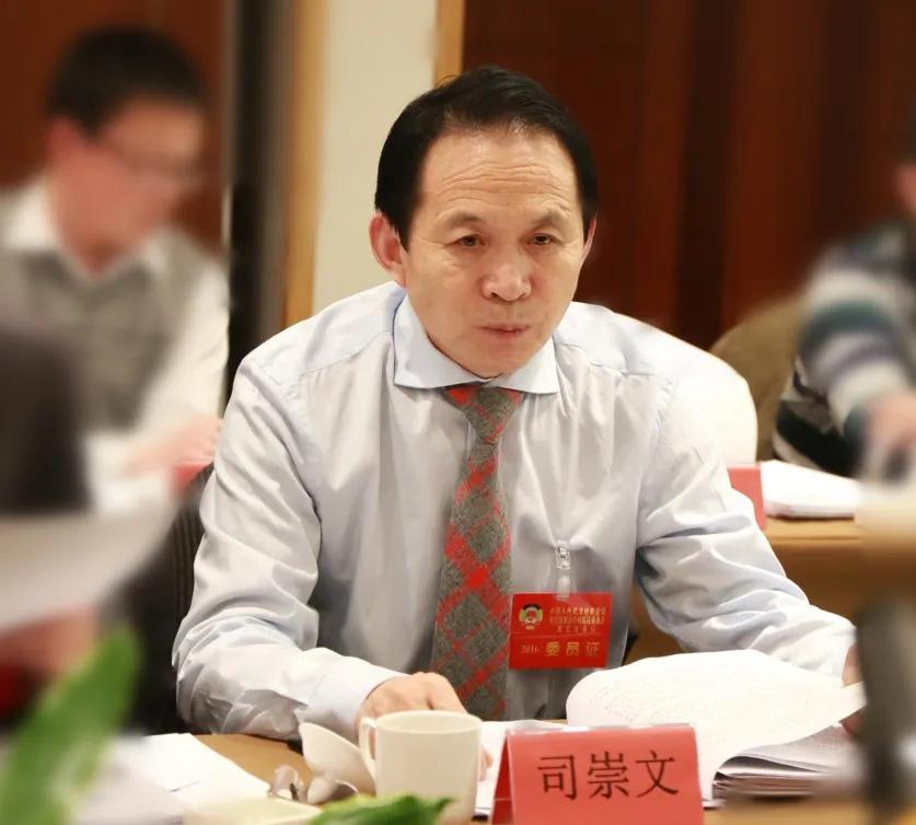 青岛城阳崇文口腔医院,青岛崇文口腔整牙