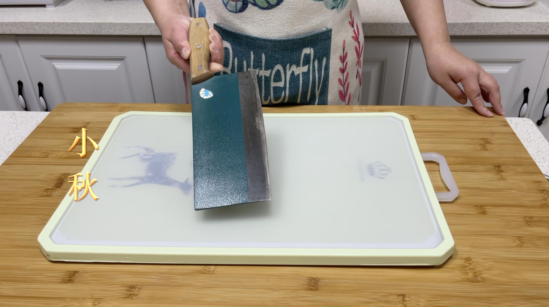 2放2不沾，腌出来的酸菜不烂不长白噗，又酸又脆，吃一冬天没问题