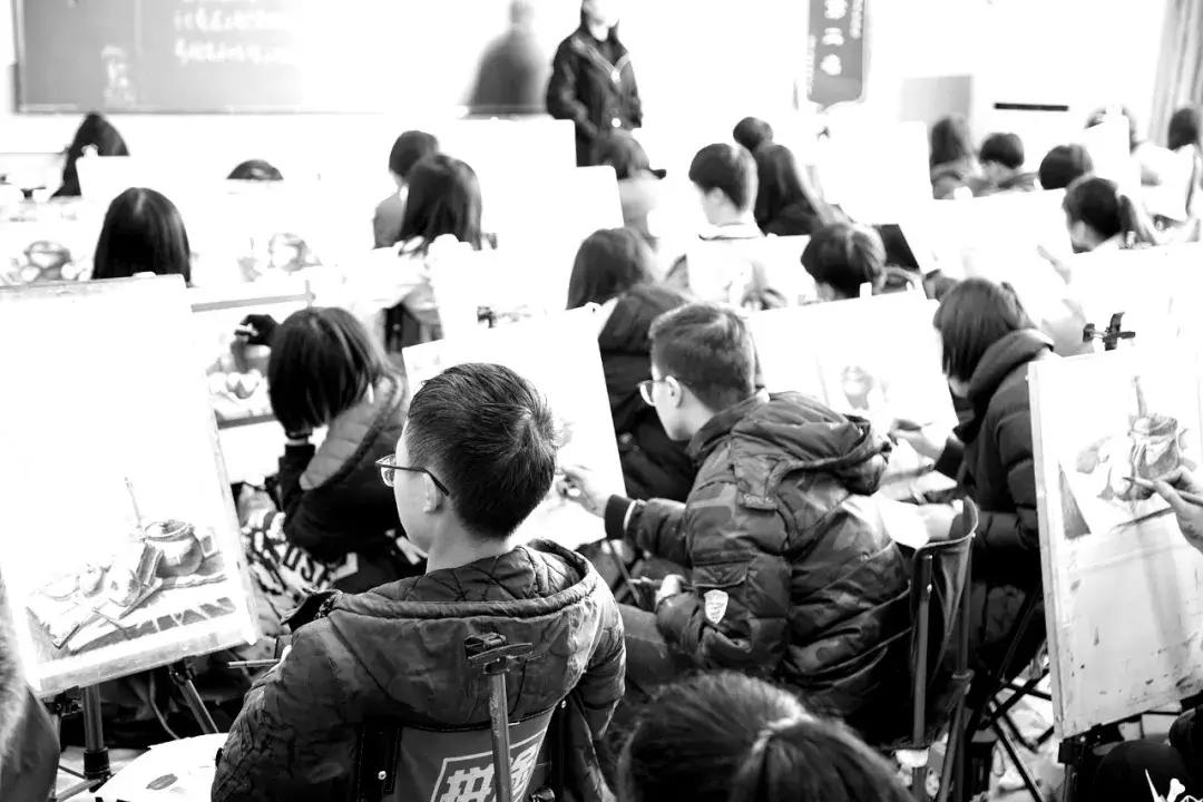 快联考了画得很差怎么办,美术联考多画了几个物体怎么办