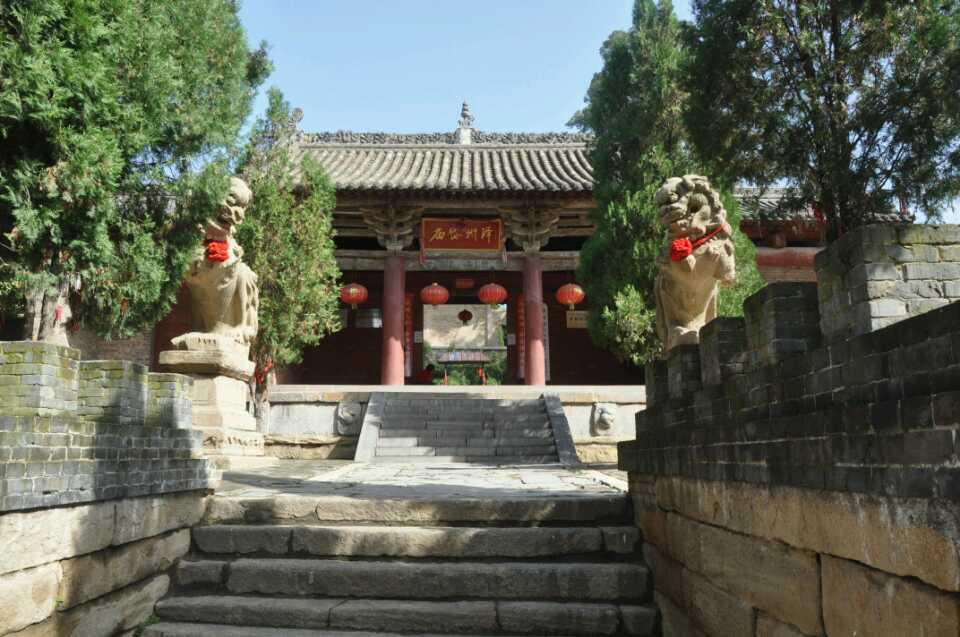 东方维纳“狮”与“万年”银杏王，清化古道上的山西泽州冶底岱庙