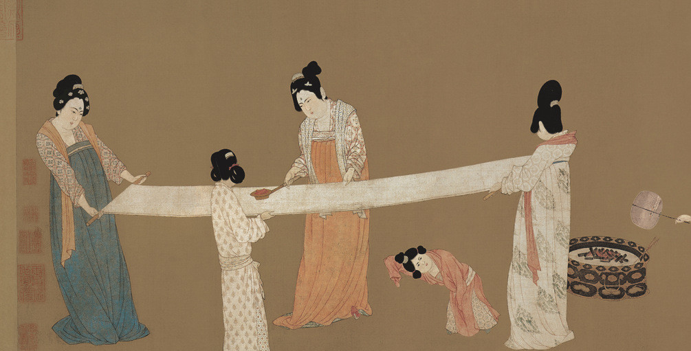 民间吉祥元素之“春蚕”的寓意及“丝绸”的文化价值