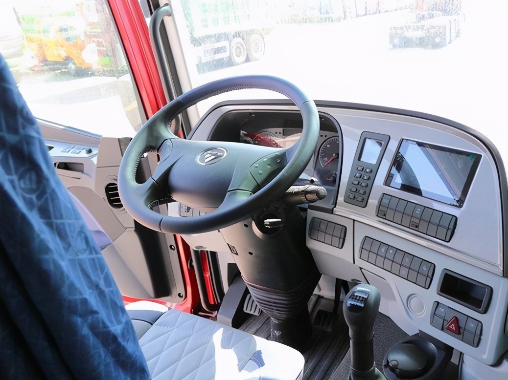 拉快递哪款车最省油,拉快递最好的车型