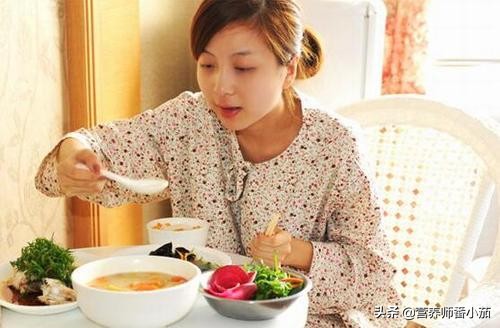 怀胎十月食谱大全,怀胎十月生下宝宝坐月子