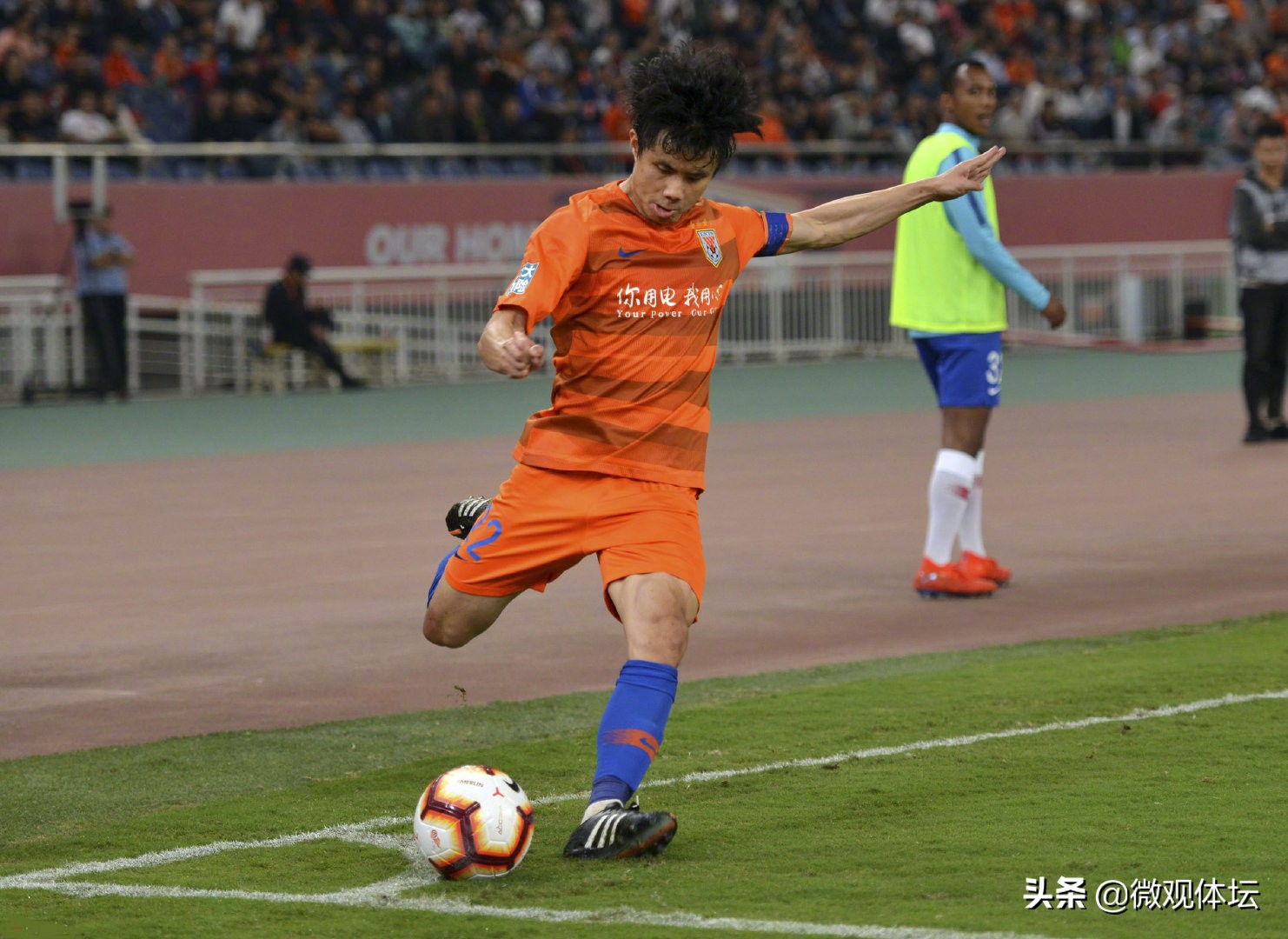 恒大三叉戟领衔中超第一阵容,足球之夜中超第九轮五佳球