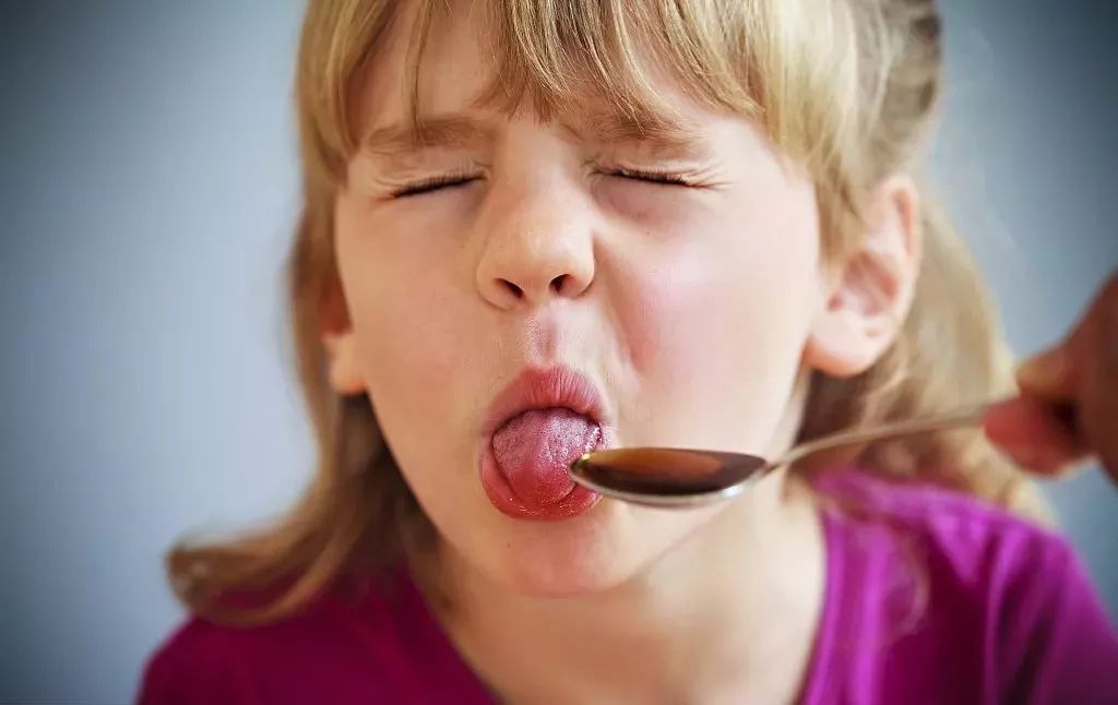 药吃了吐了连饭也吐了还要补服吗,吐药后还需要补喂吗