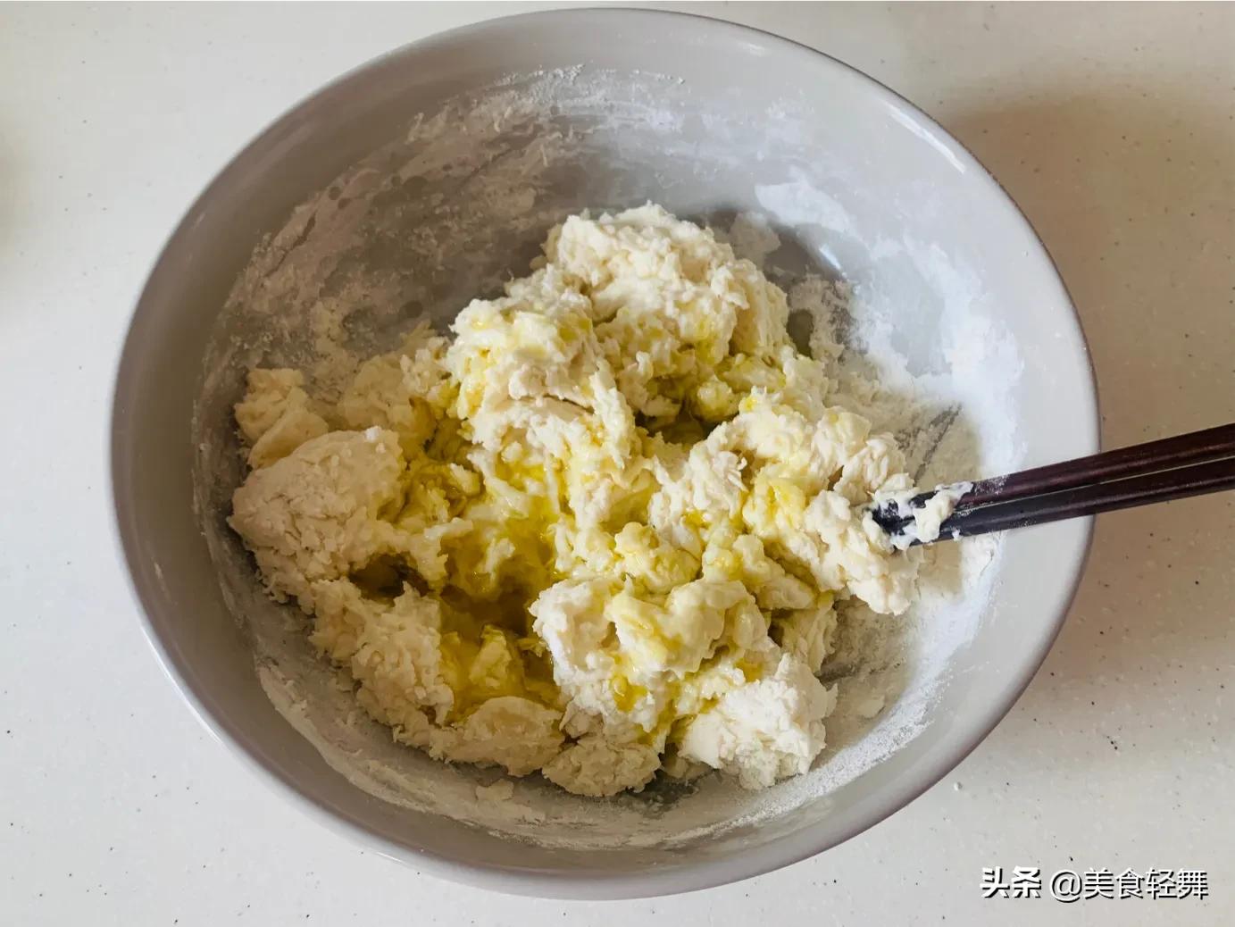 饼烙的硬了怎么吃,饼硬了该怎么办