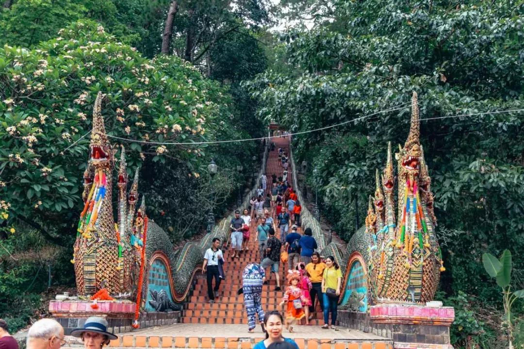 成都户外：当生活一塌糊涂的时候，就去清迈找回最初的自己吧