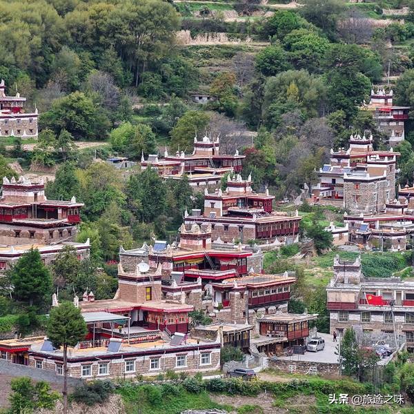 丹巴藏寨是中国最美六大古镇古村之首！但别忘这还是盛产美女之地