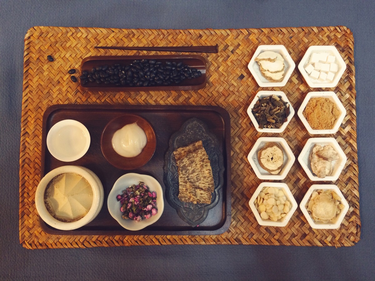 古人一年四季都要洗澡吗,古人给古人洗澡