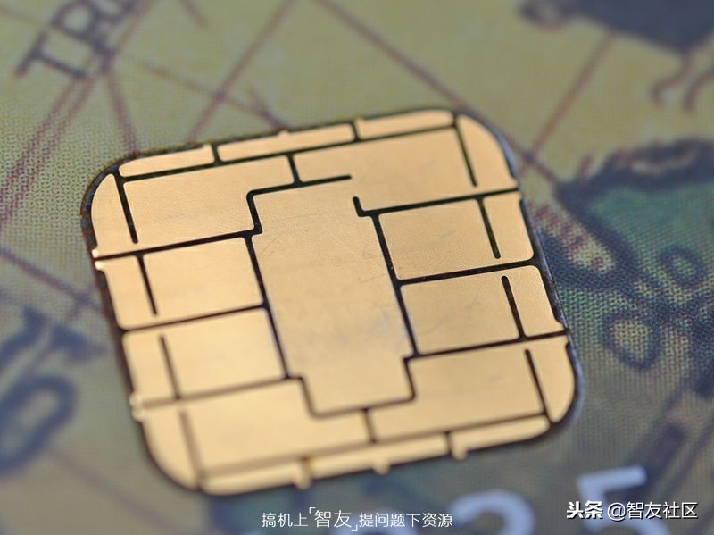 操作在线，不坑队友打电话时4G不断，怎么设置？