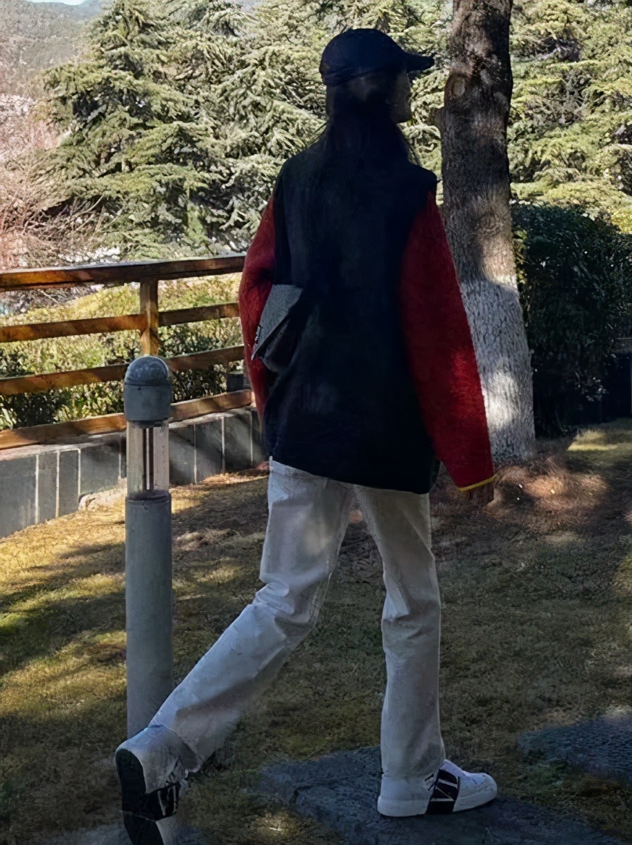 今年最流行的运动鞋款,今年女士秋冬流行什么运动鞋