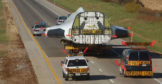 十大巨大运输车,世界各国巨无霸运输方案