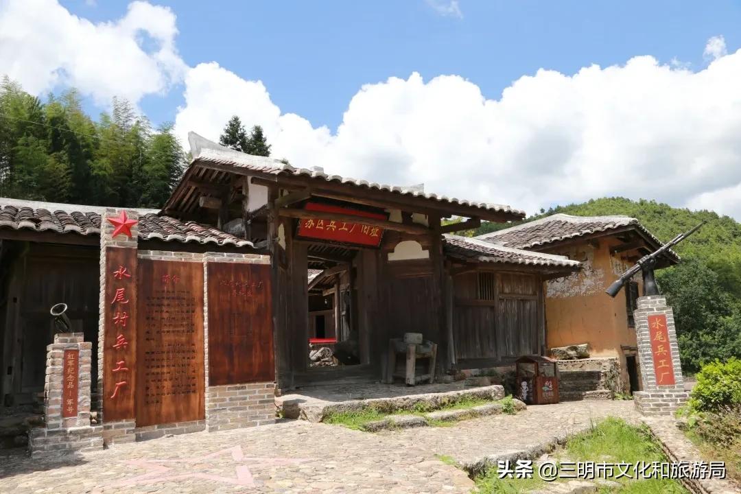 嗨！重新认识一下，我叫建宁！进来为我投票吧！