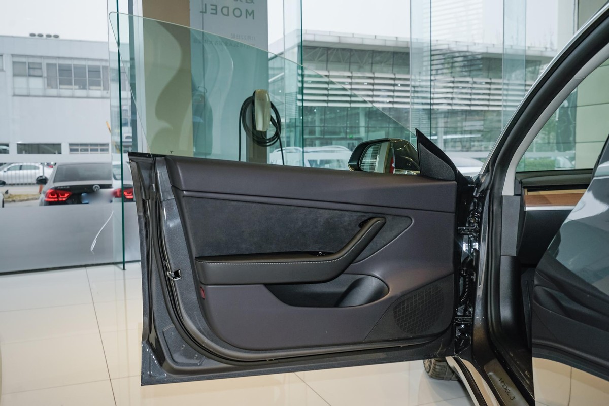 特斯拉Model3车窗漏风怎么办？三种解决方案建议了解清楚