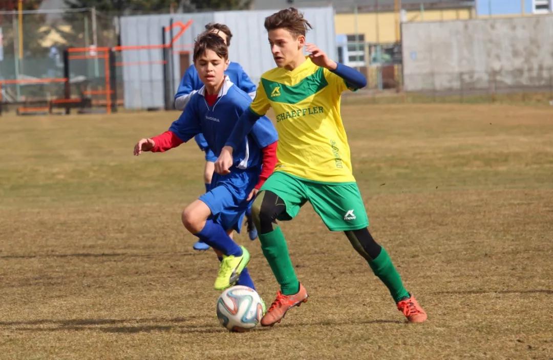 探讨校园足球的理念与训练,足球新时代已经来临