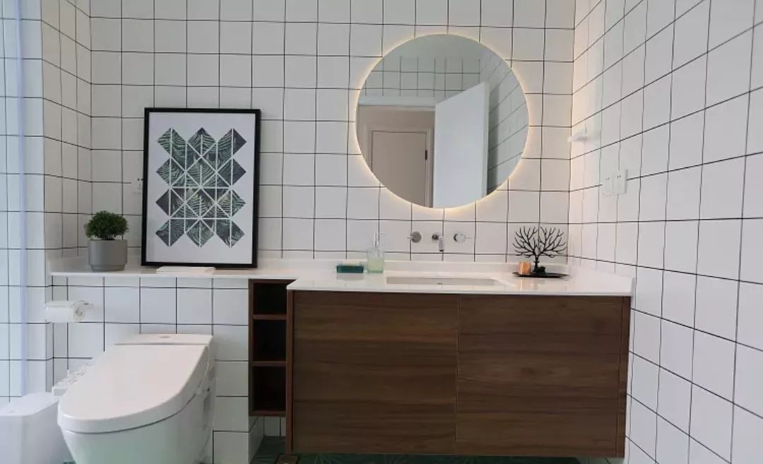 灵感来自马桶,厕所十大匪夷所思的设计